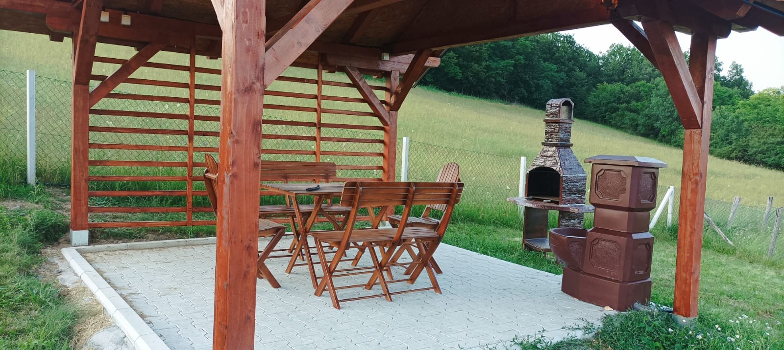 House rental summer house letnjikovac with barbecue grill - Holiday house rental outdoor cooking area
